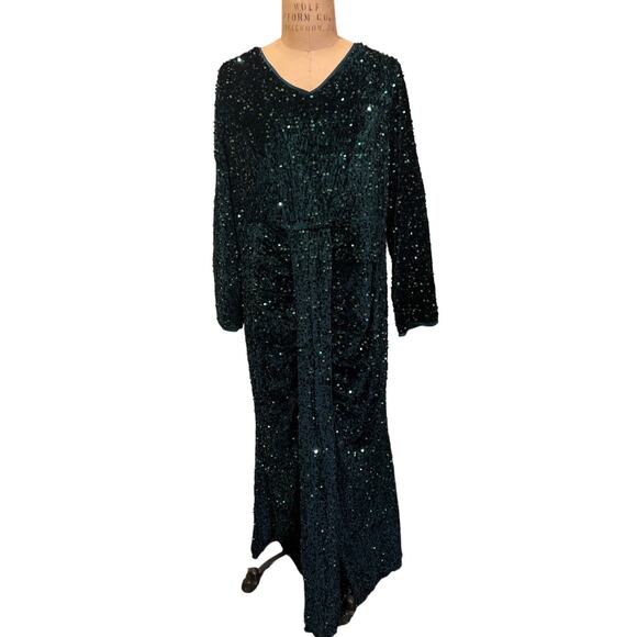 Toleen Dresses & Skirts - Sparkly Velvet Sequin Long Sleeve V-Neck Ruched Gown Dress NWT Size 4XL